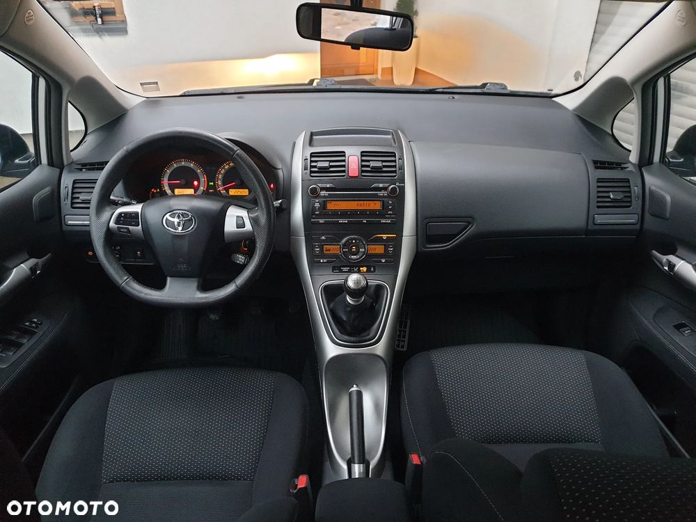 Toyota Auris 1.6 Valvematic Comfort - 8