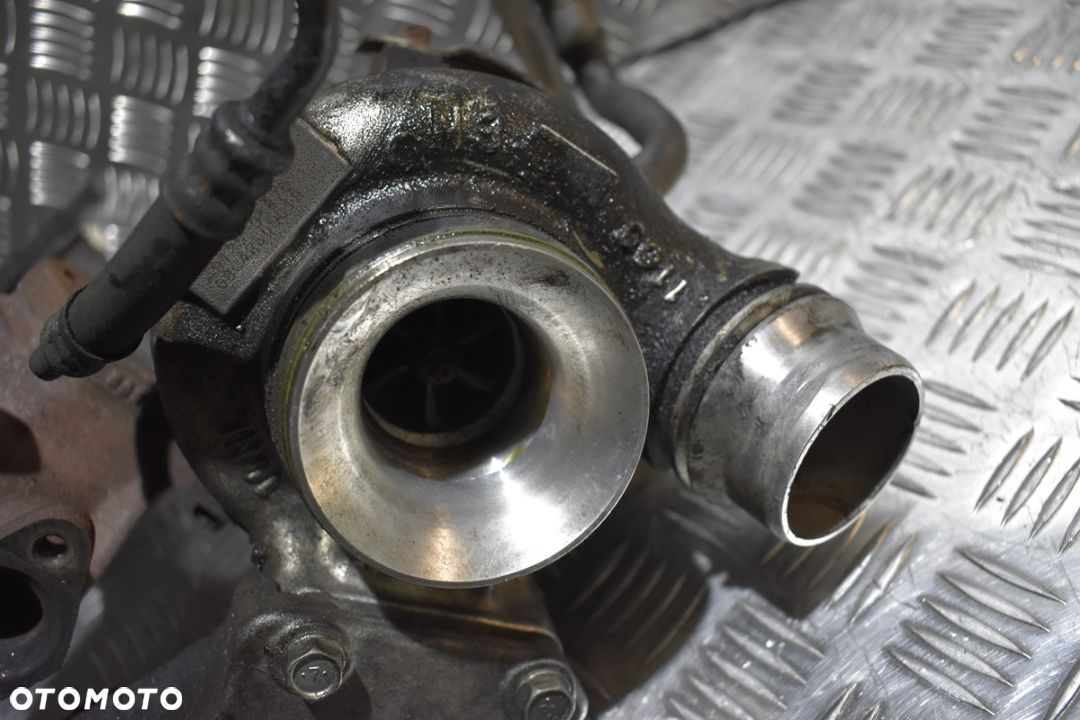 BMW E81 E60 E90 2.0D Turbosprężarka turbo 49135-05875 135-19614 - 4
