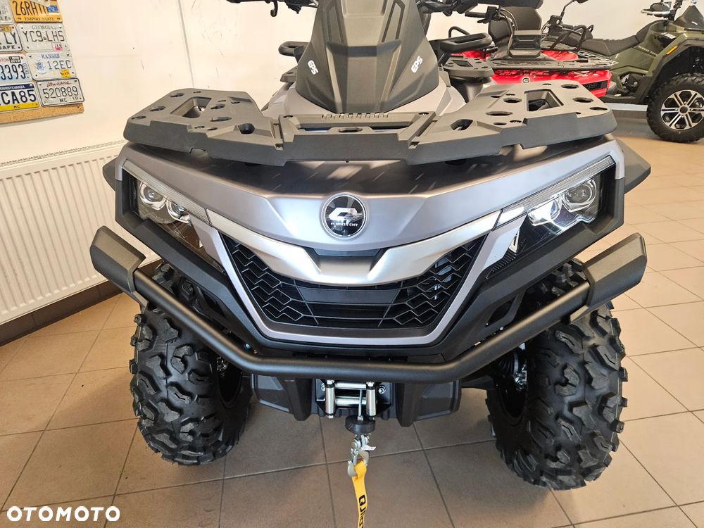 QJMOTOR SFA 600 - 8