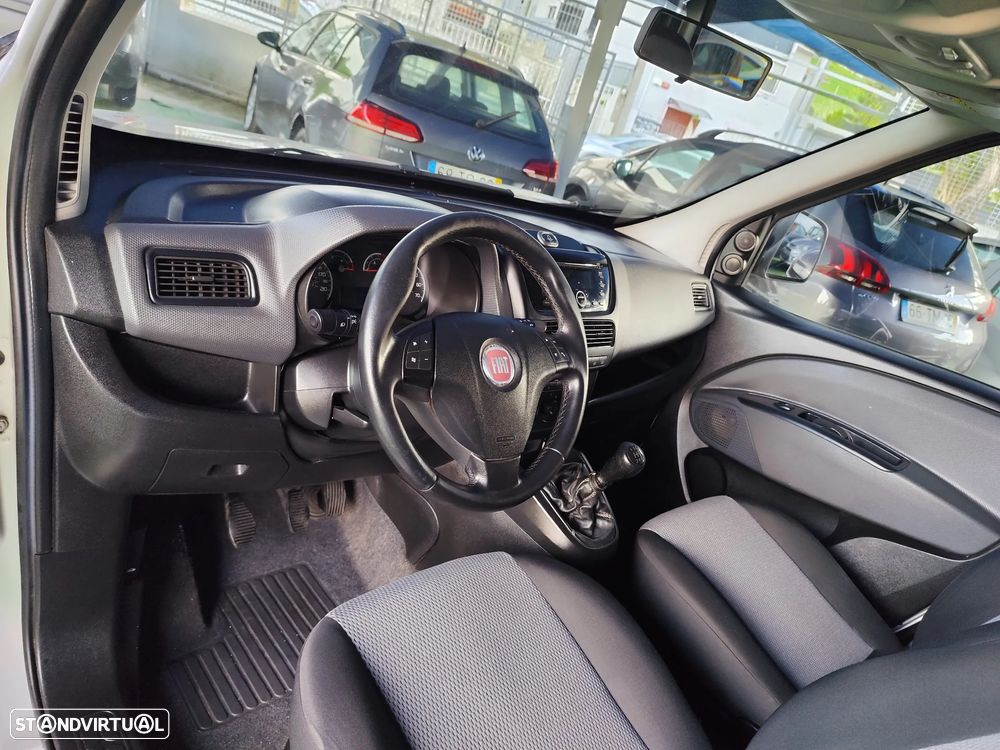 Fiat Doblo 1.3 M-Jet 7L Start&Stop - 24