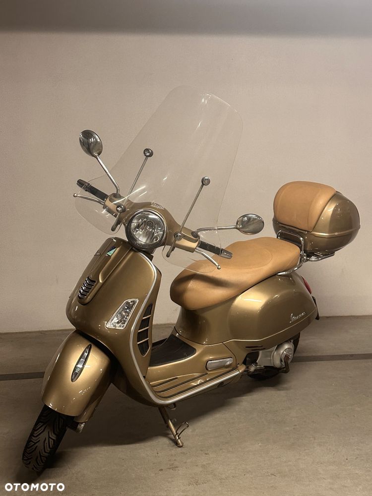 Vespa GTS - 1