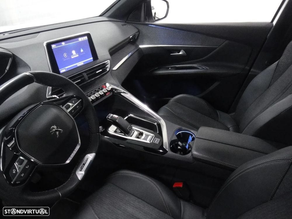 Peugeot 3008 1.2 PureTech GT Line EAT8 - 37