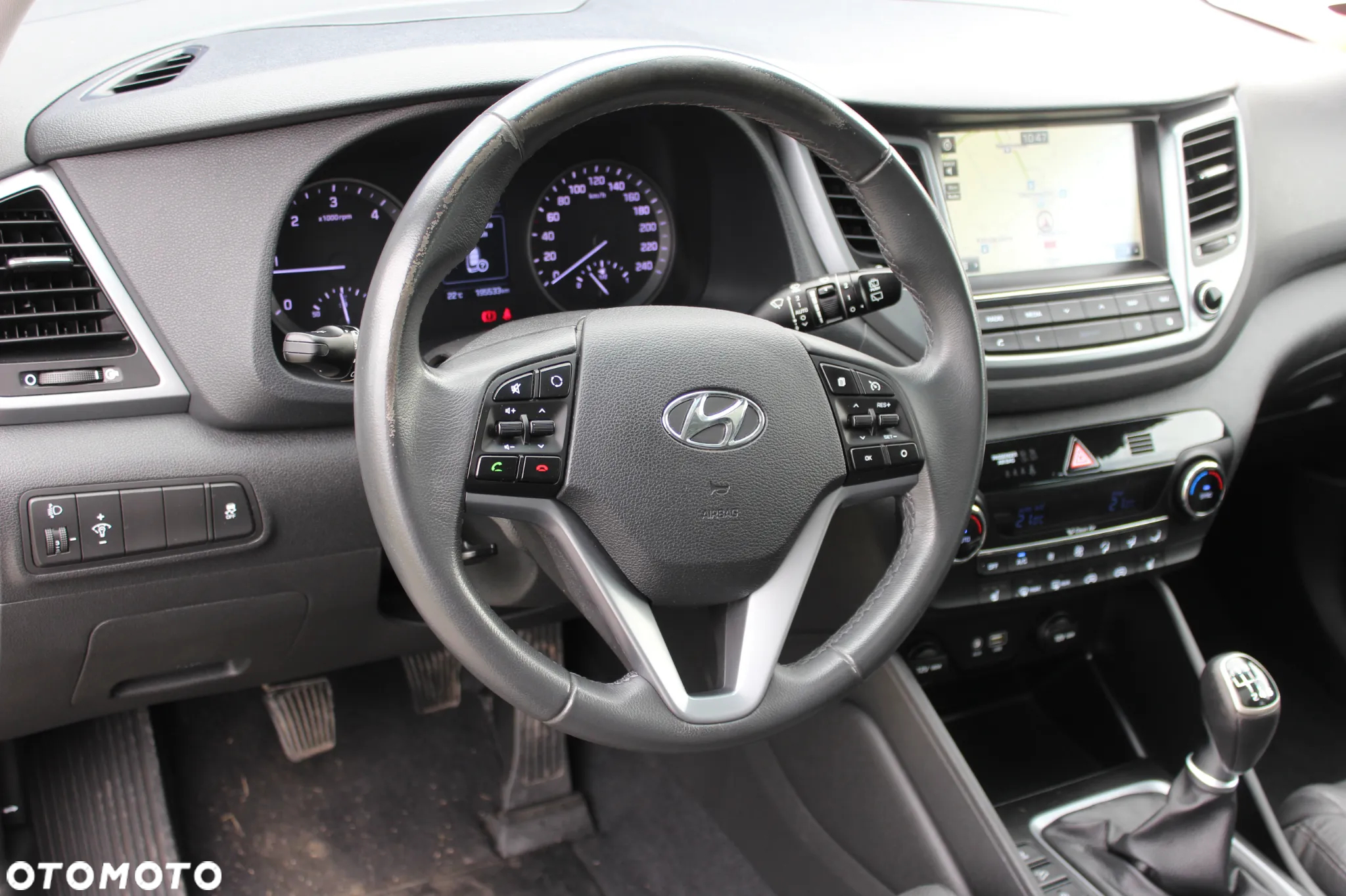 Hyundai Tucson blue 1.7 CRDi 2WD Advantage - 12