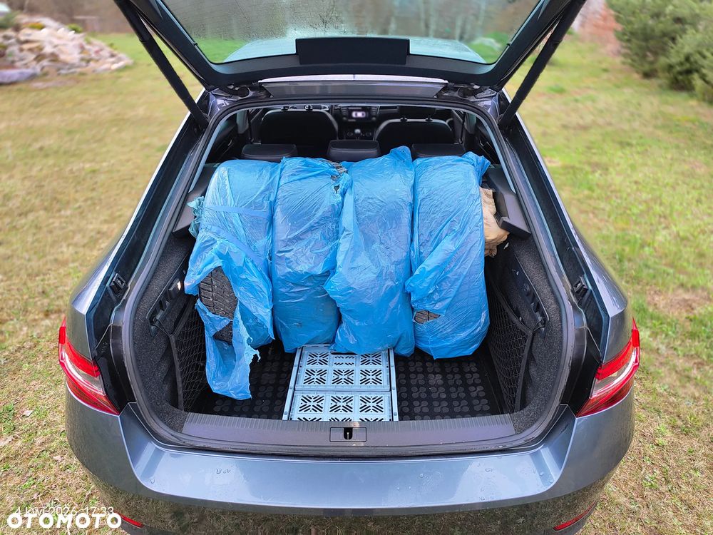 Skoda Superb 2.0 TDI L&K - 9