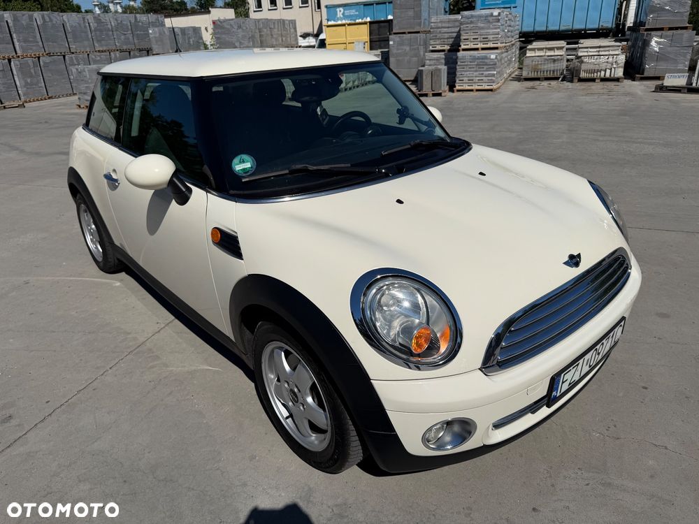 MINI ONE Standard - 4