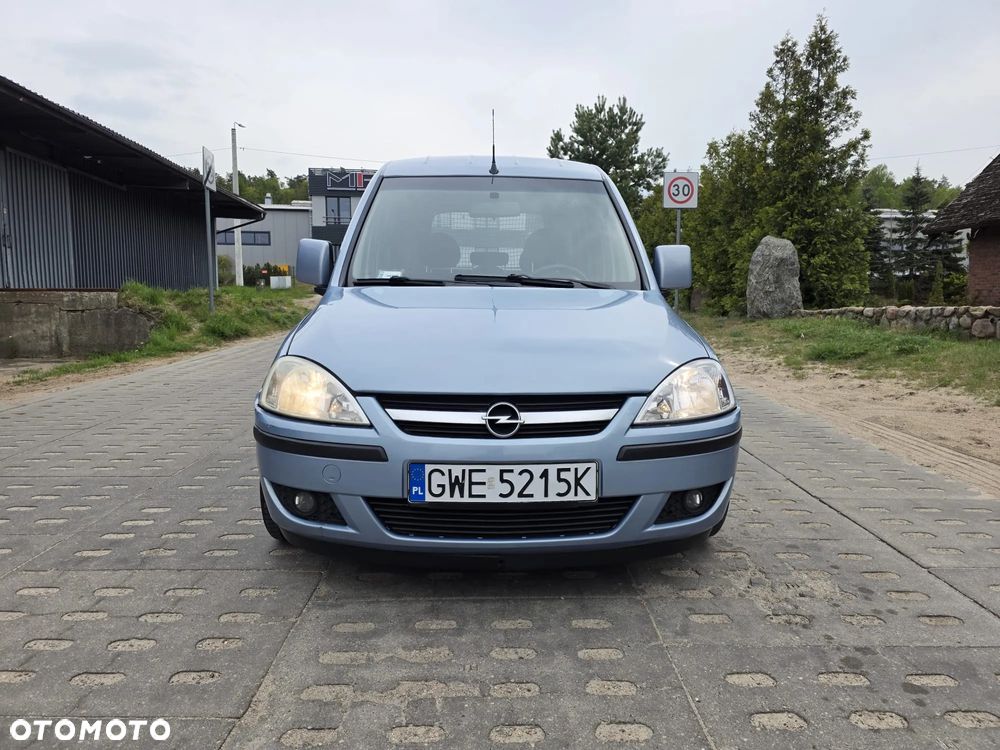 Opel Combo Tour - 3