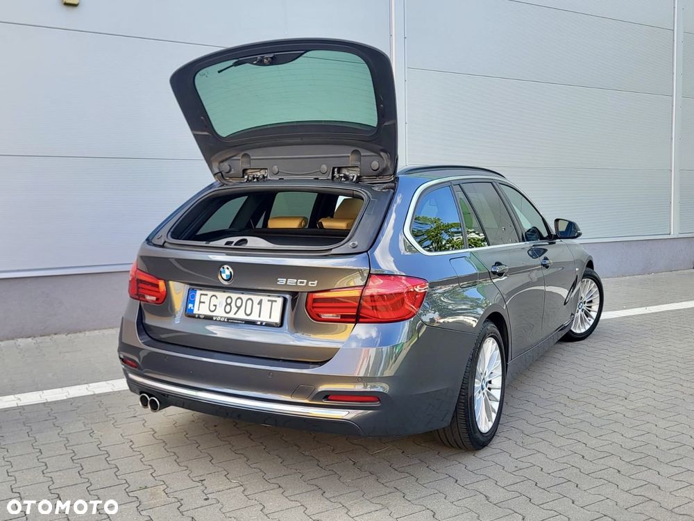 BMW Seria 3 320d Edition Luxury Line Purity - 11