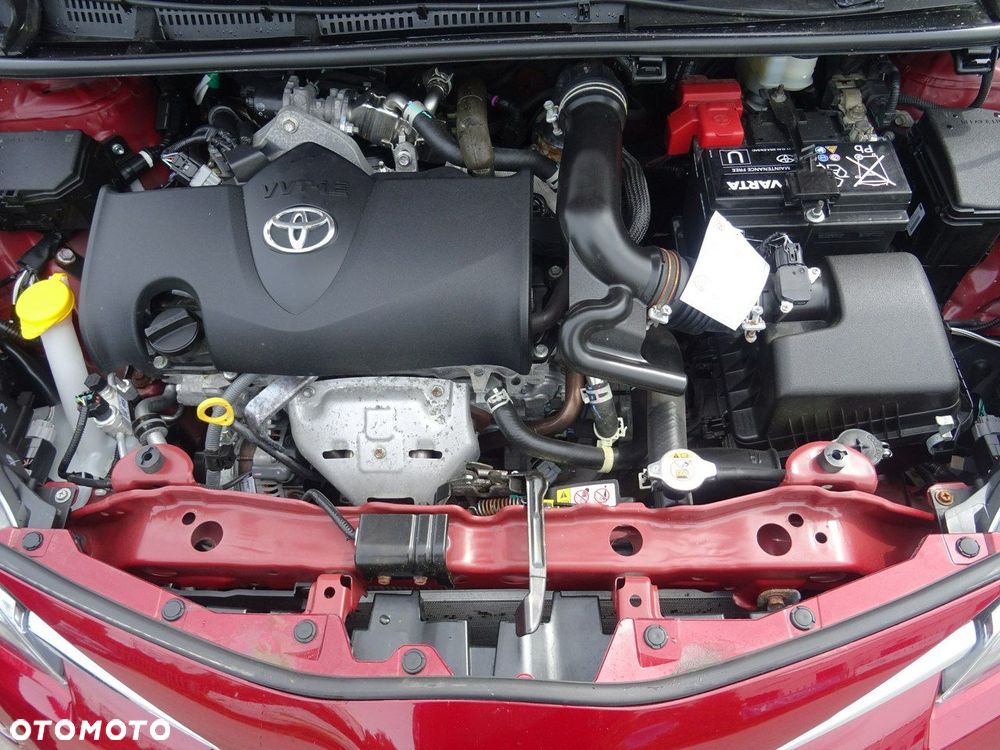 Toyota Yaris - 24