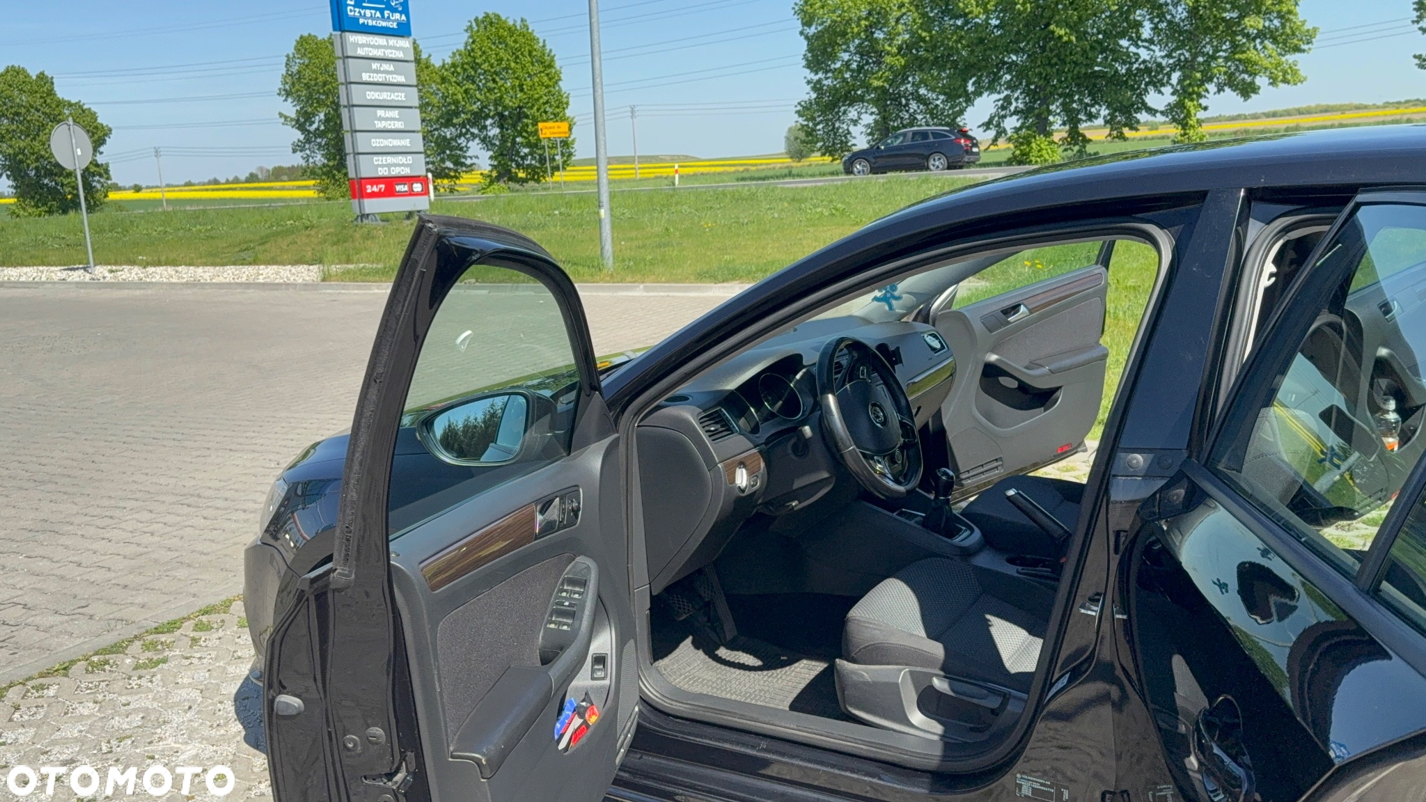 Volkswagen Jetta - 6