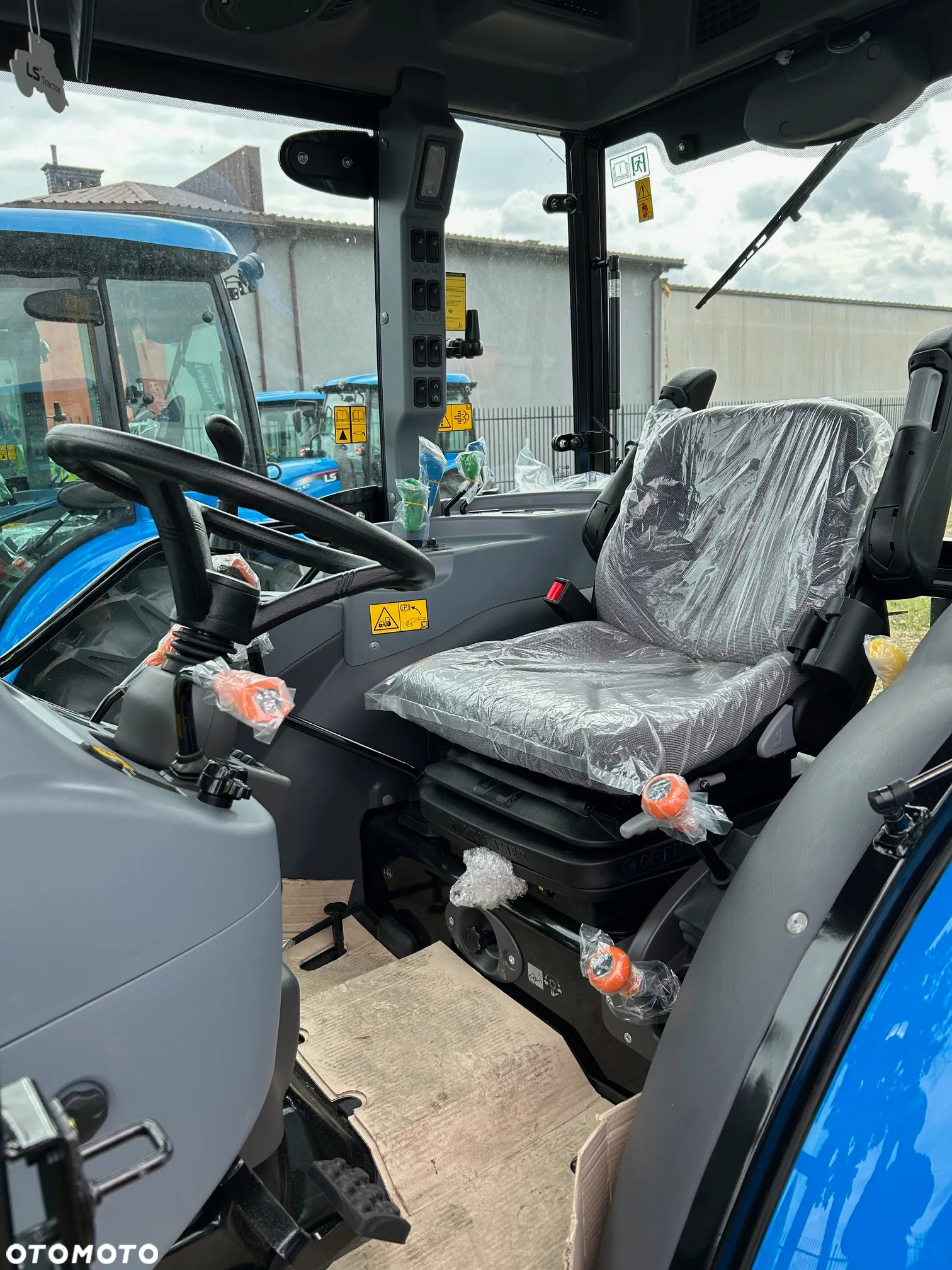 LS Traktor MT3.50 - 3