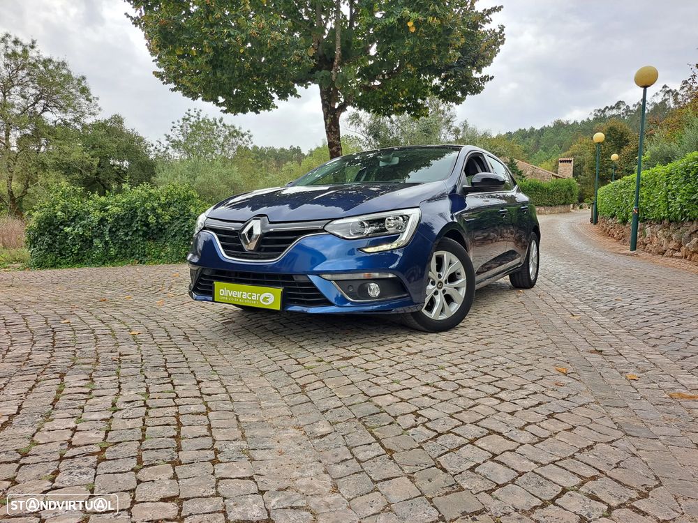 Renault Mégane TCe 140 GPF LIMITED - 6