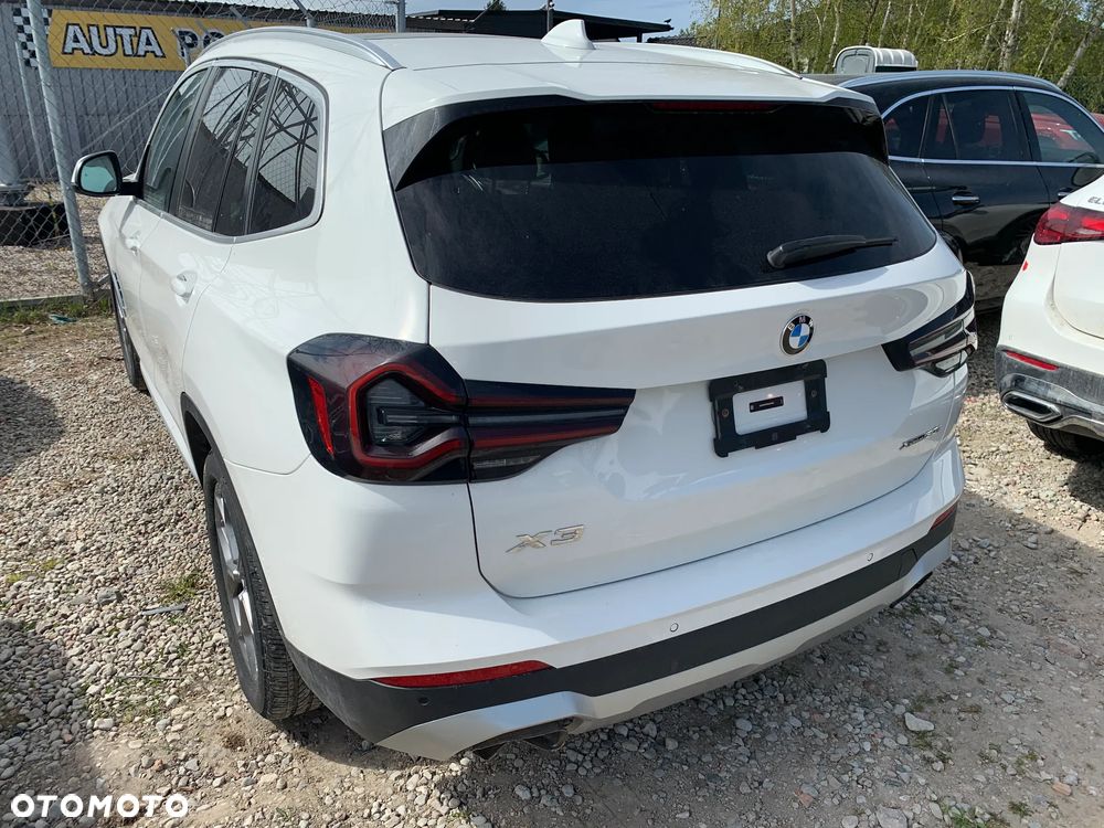 BMW X3 xDrive30i - 9