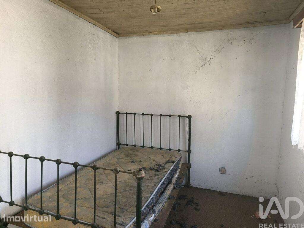 Casa / Villa T4 em Canas de Senhorim de 176,00 m2 - Grande imagem: 5/28