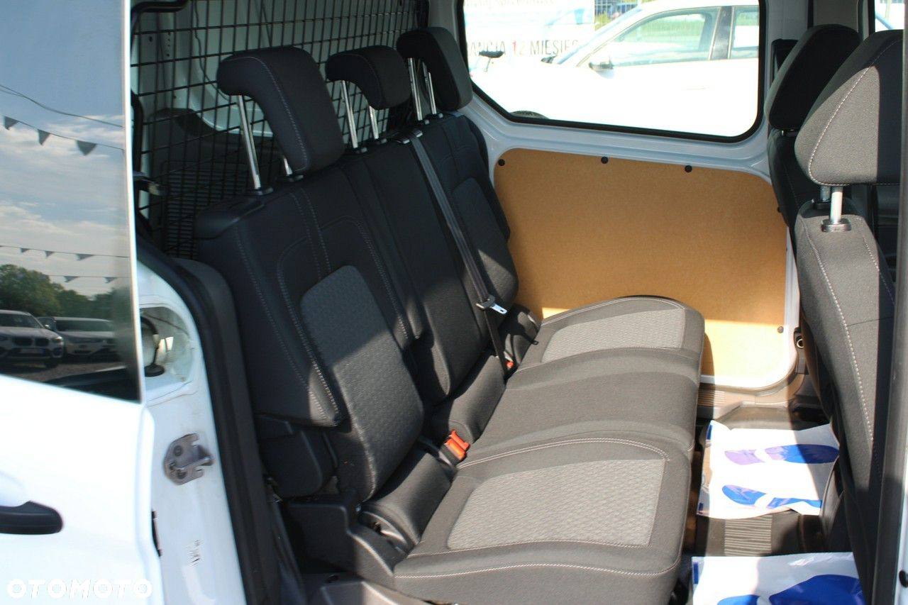 Ford Transit Connect - 16