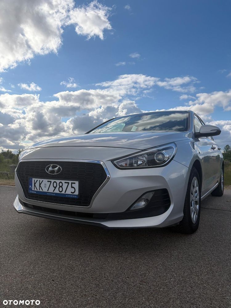 Hyundai i30 1.4 Comfort - 12
