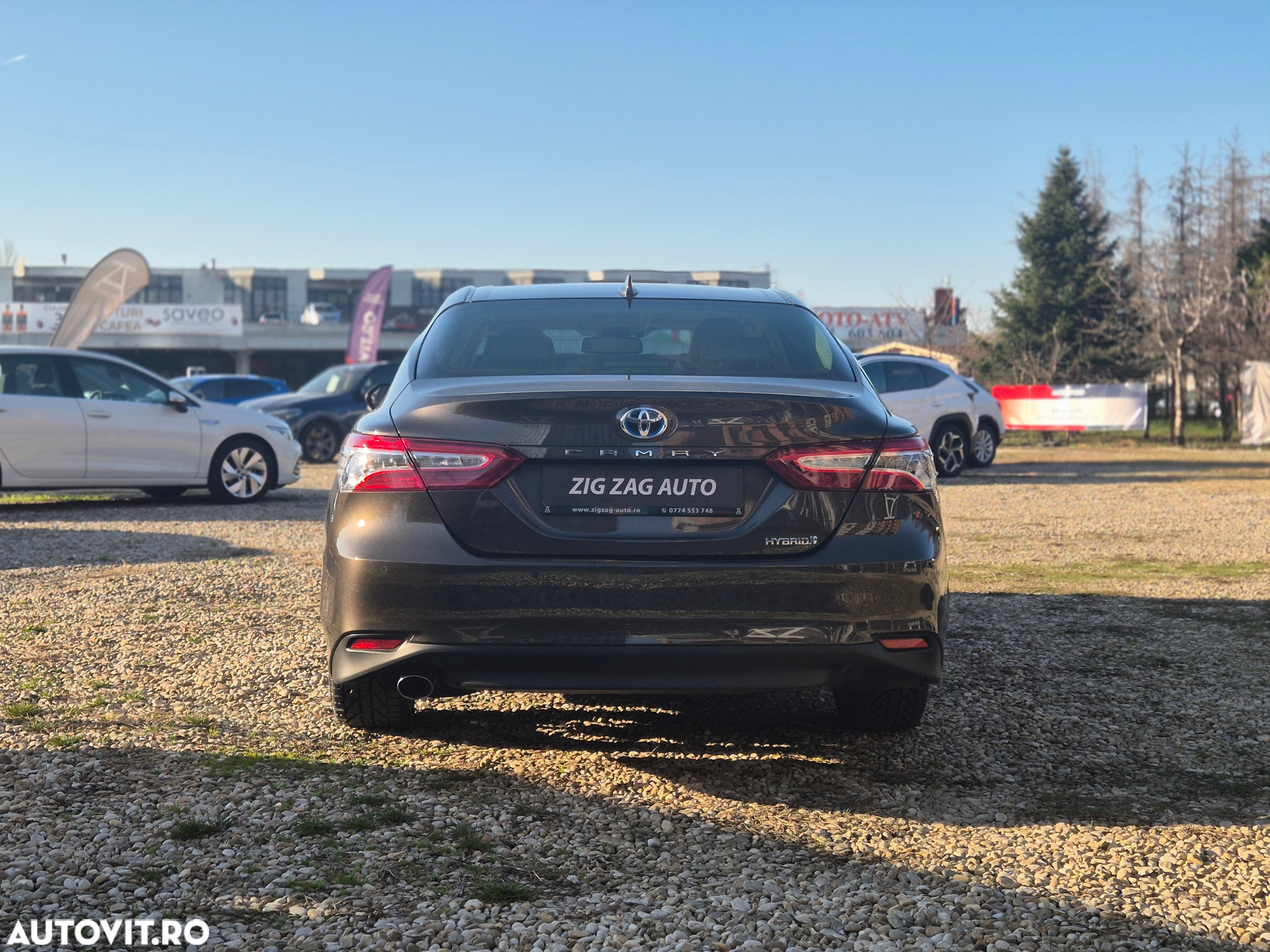 Toyota Camry 2.5 Hybrid Dynamic - 8
