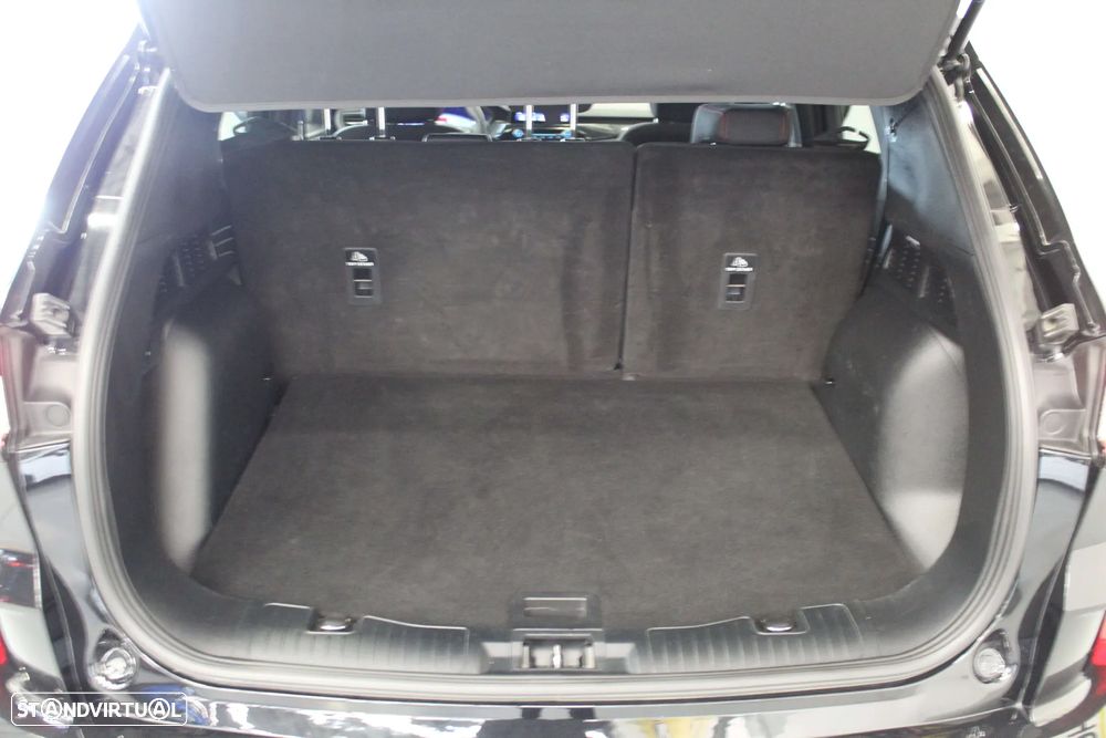 Ford Kuga 1.5 EcoBoost ST-LINE - 23