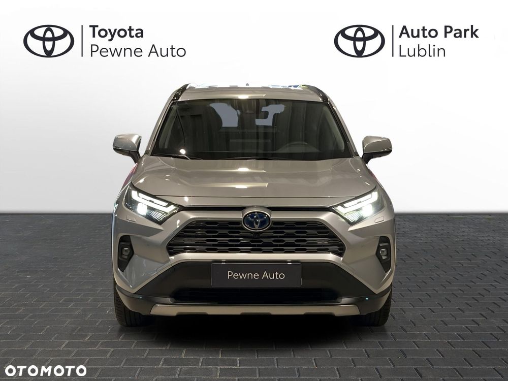 Toyota RAV4 - 8