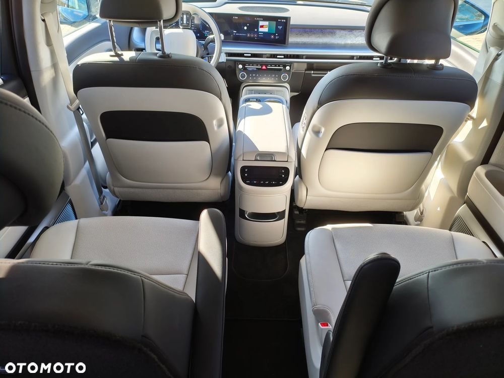 Hyundai IONIQ 9 110kWh Calligraphy AWD - 19