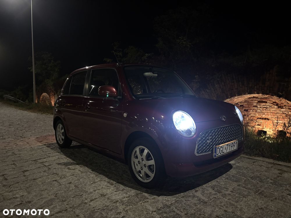Daihatsu Trevis 1.0 Limited - 21