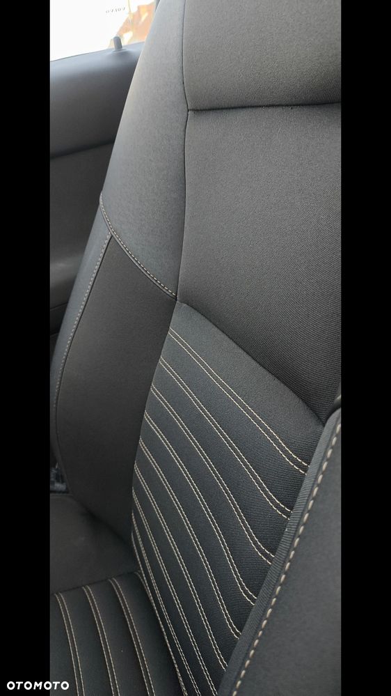 Renault Clio - 22