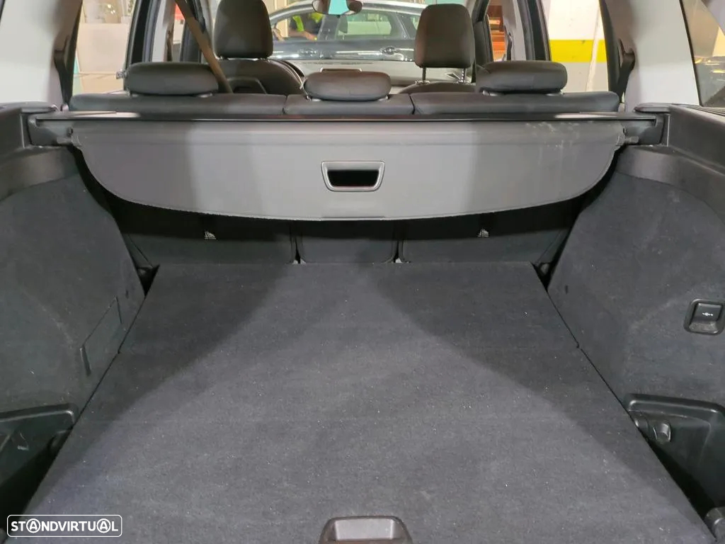 BMW 216 Gran Tourer - 10