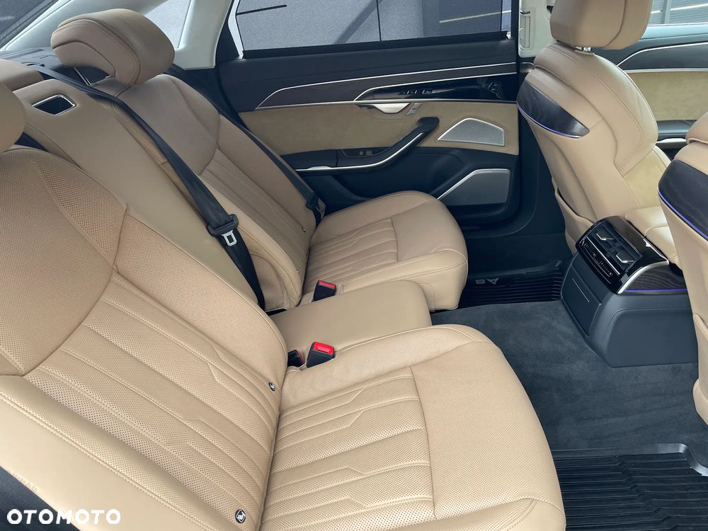 Audi A8 - 19