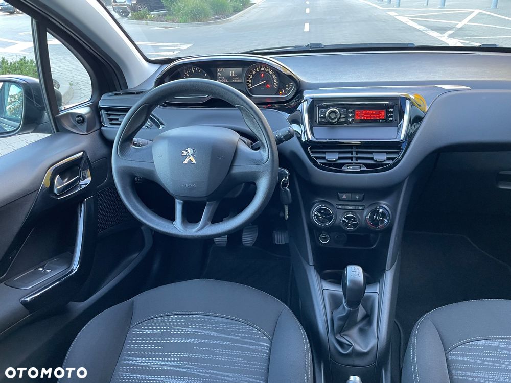 Peugeot 208 1.2 PureTech Active - 11
