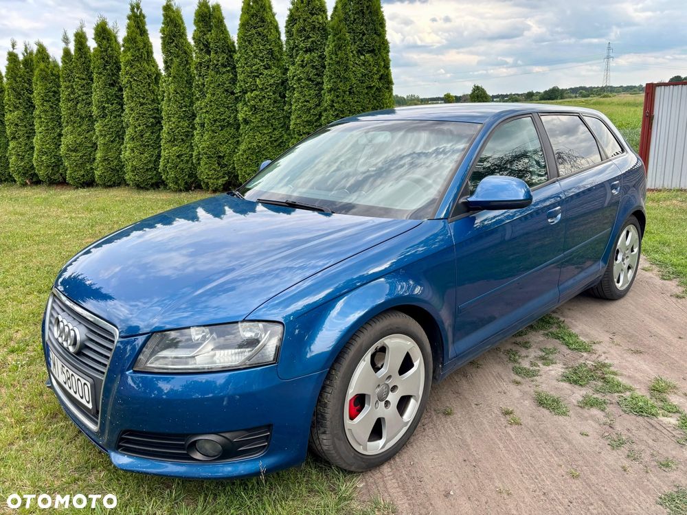 Audi A3 Sportback - 1
