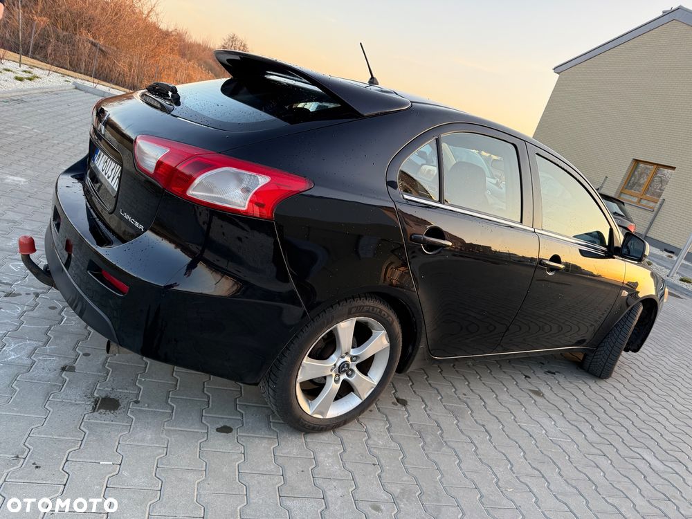 Mitsubishi Lancer - 6