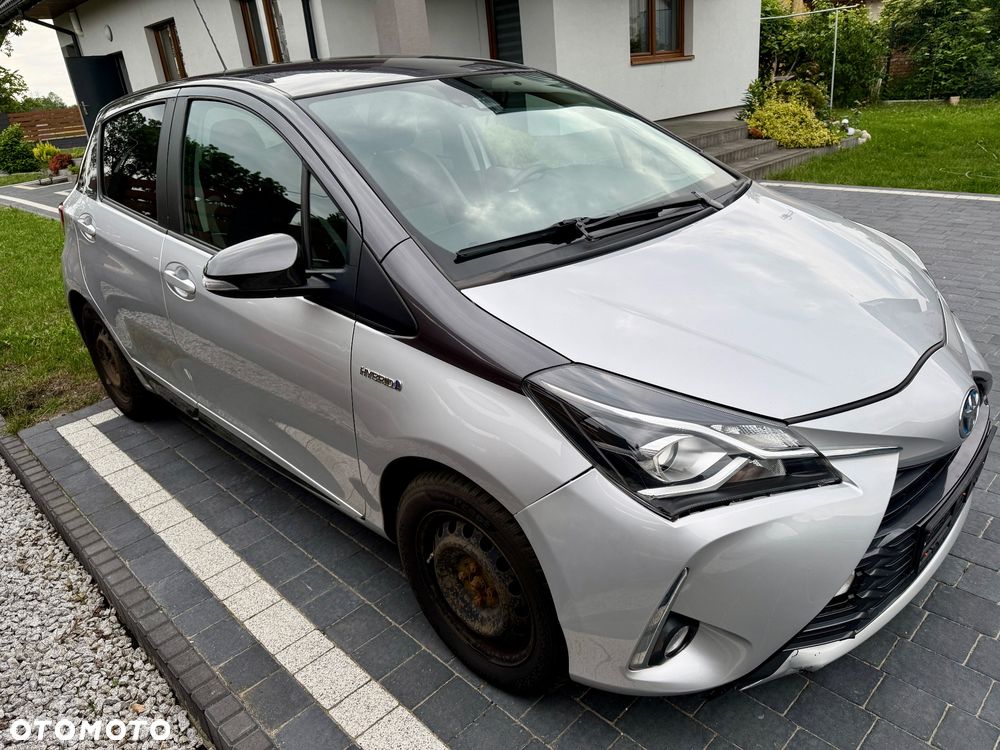 Toyota Yaris 1.5 VVT-i Y20 Club - 13