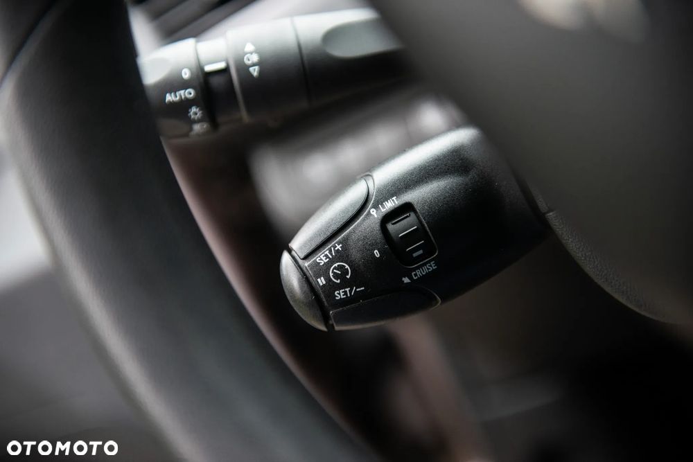 Peugeot 208 PureTech 68 Active - 32