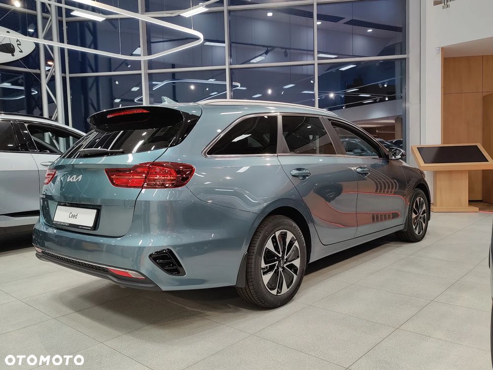 Kia Ceed 1.5 T-GDI Tribute DCT - 2