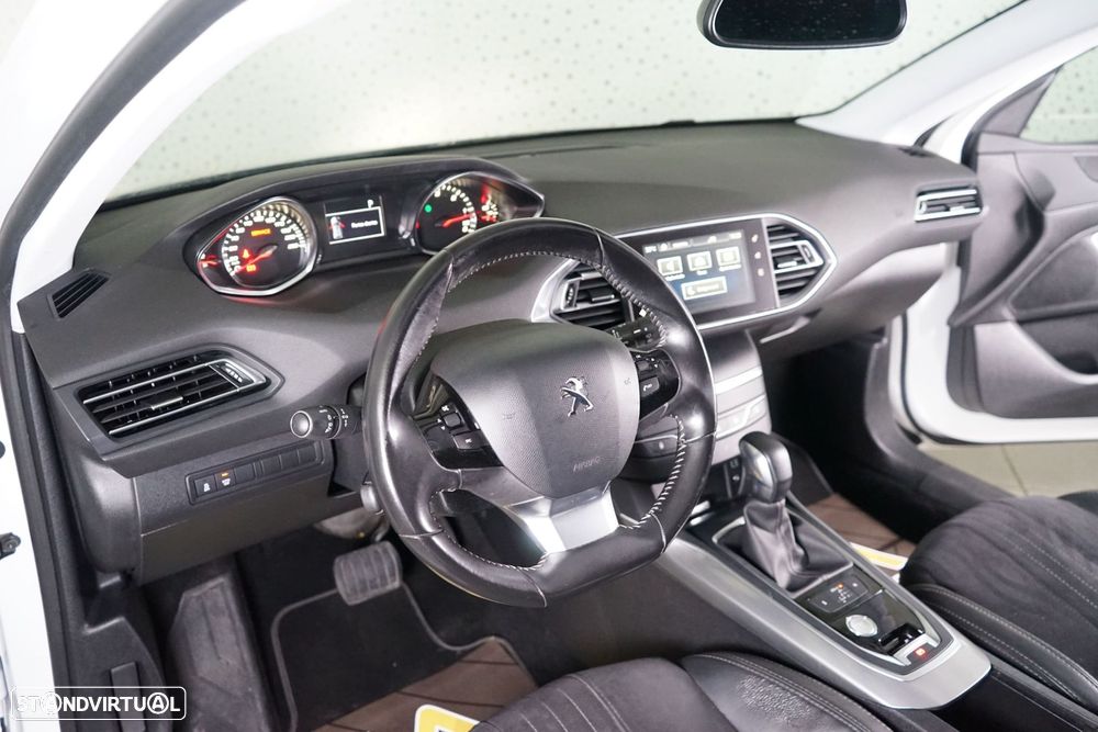 Peugeot 308 SW 1.6 BlueHDi Allure - 16