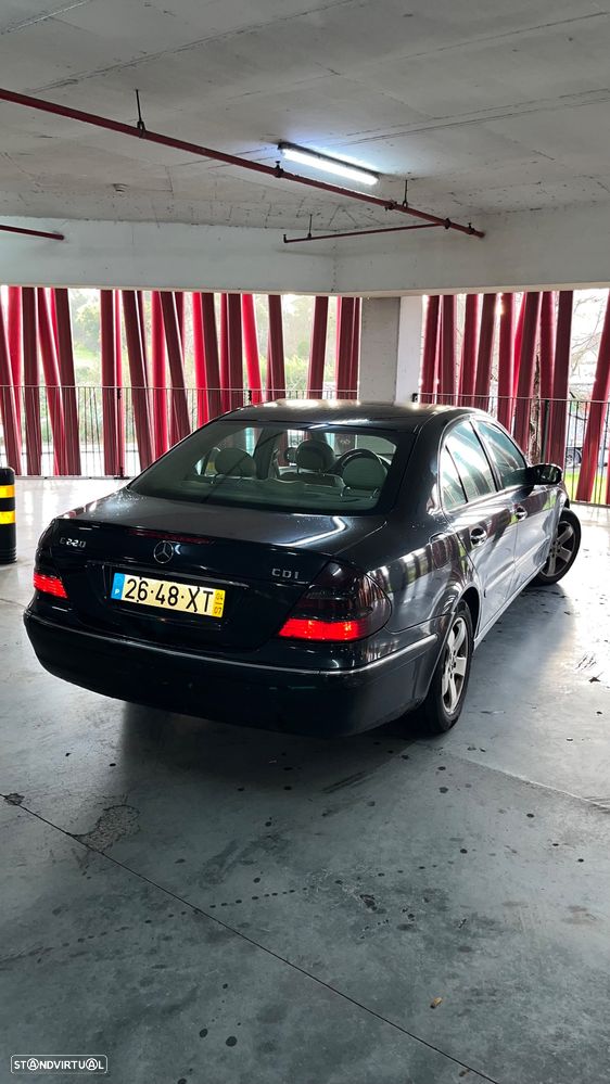 Mercedes-Benz E 220 CDI Elegance - 3