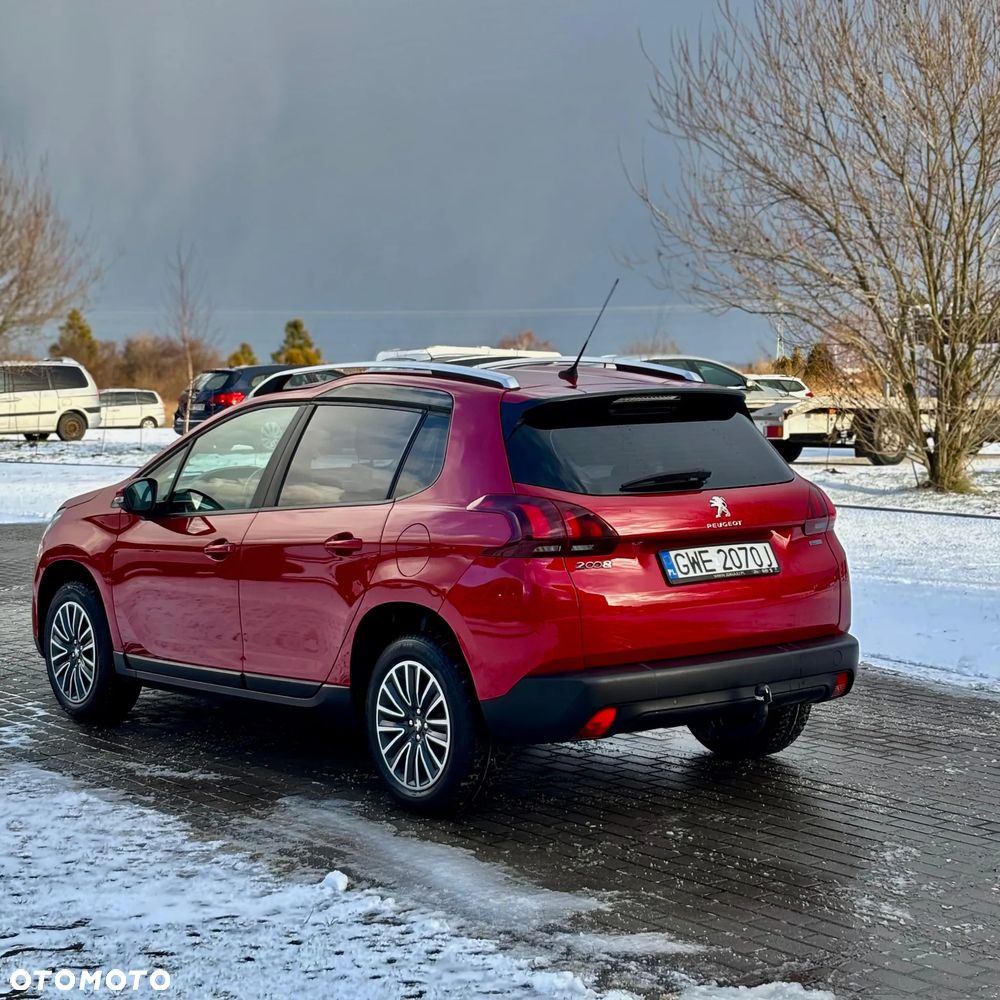 Peugeot 2008 1.2 Pure Tech Active S&S EAT6 - 14