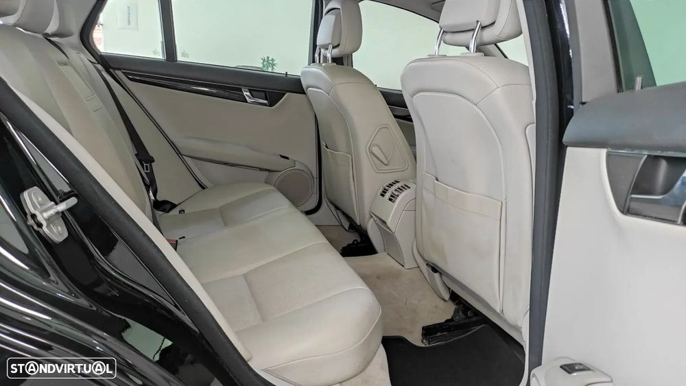 Mercedes-Benz C 220 - 21