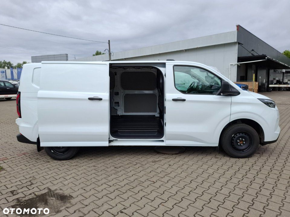 Ford Transit Custom - 10