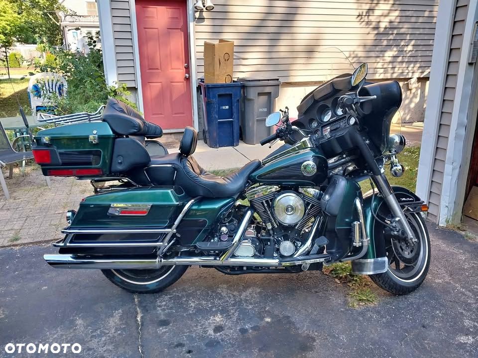 Harley-Davidson FLHT Electra Glide Standard - 38