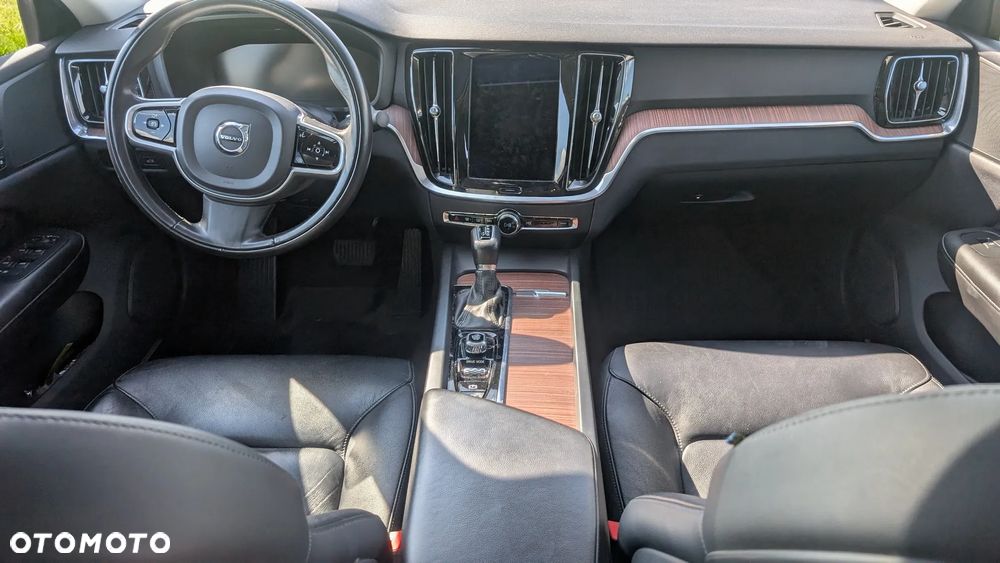 Volvo S60 T5 Momentum Pro - 15