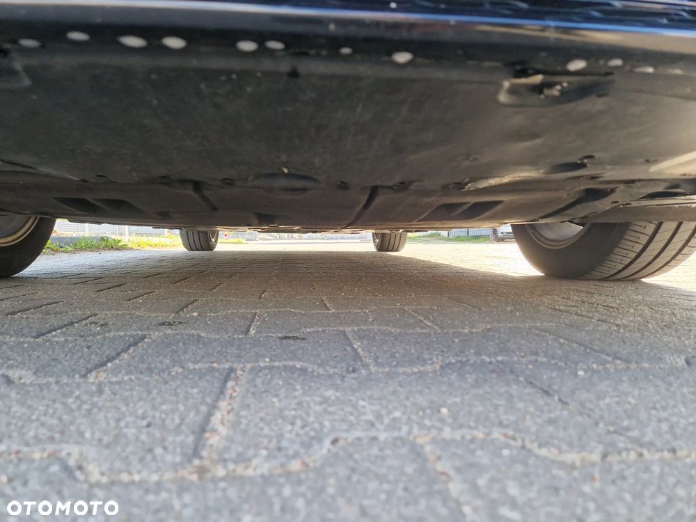 Toyota Corolla 1.8 Hybrid Comfort - 11
