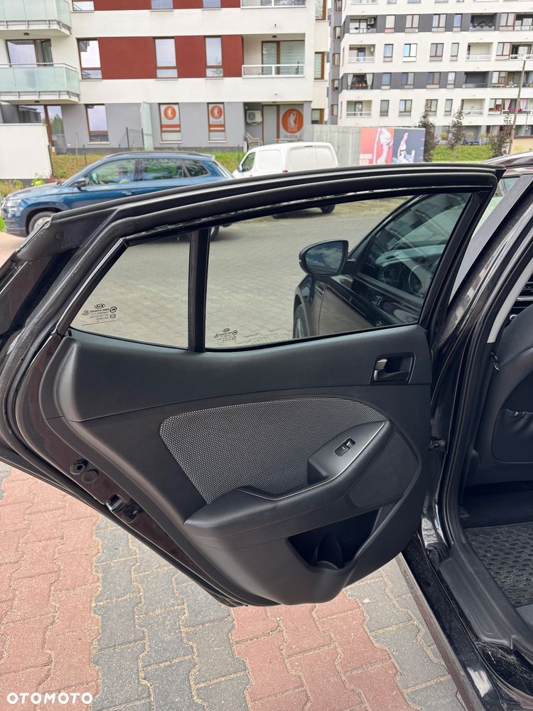 Kia Optima 1.7 CRDi XL - 10