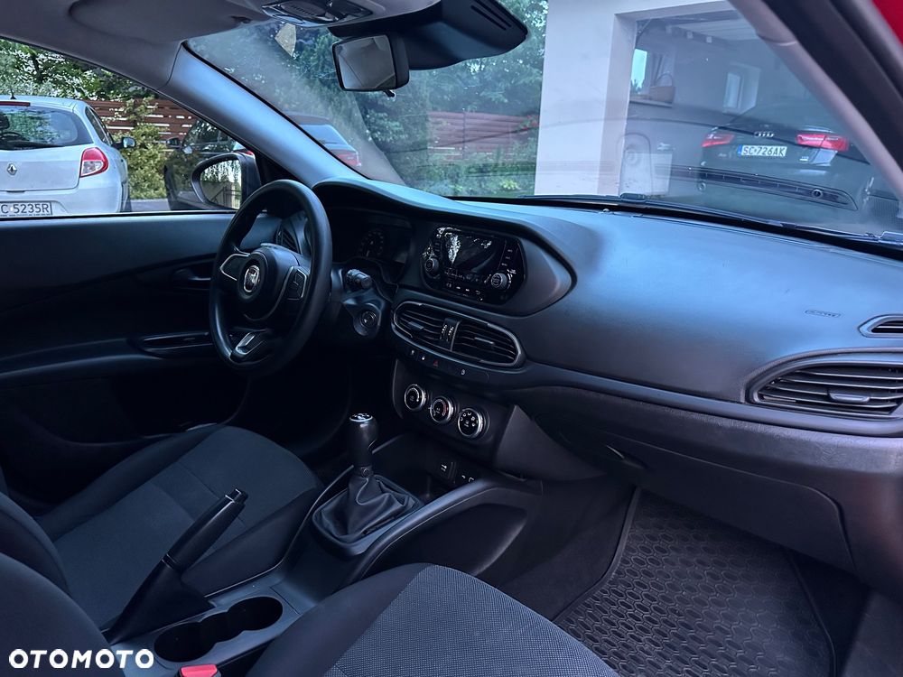 Fiat Tipo 1.0 T3 Red - 15