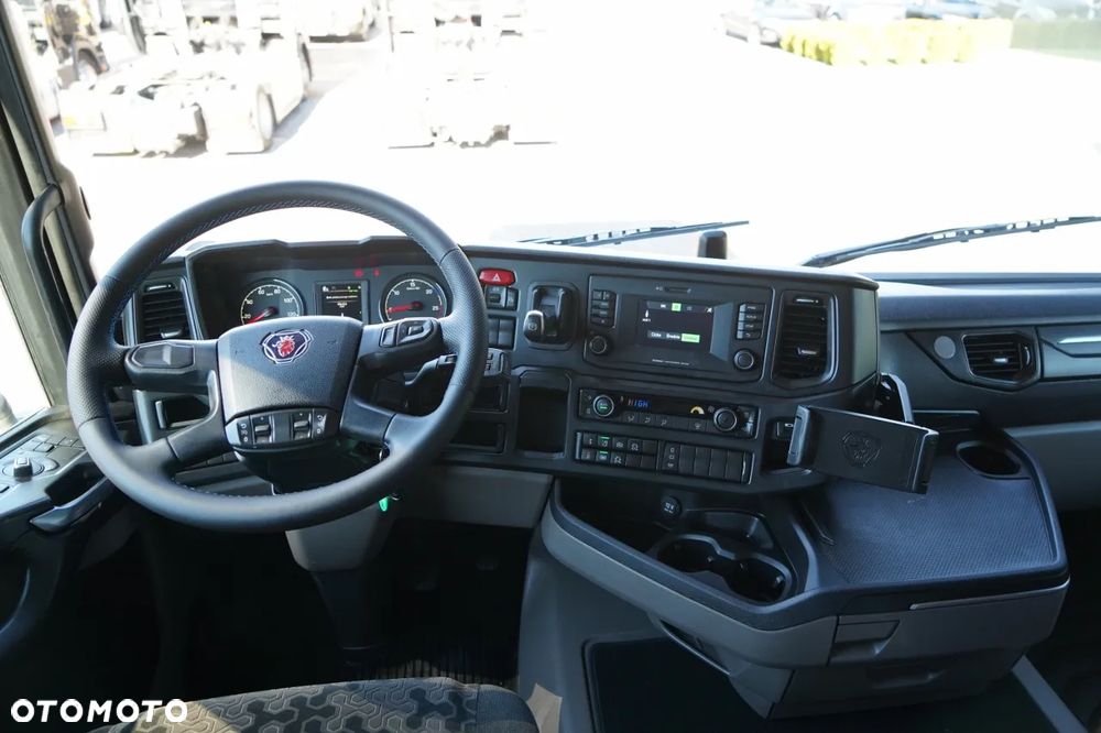 Scania R 450 / HYDRAULIKA / RETARDER / KLIMA POSTOJOWA /  EURO 6 - 25