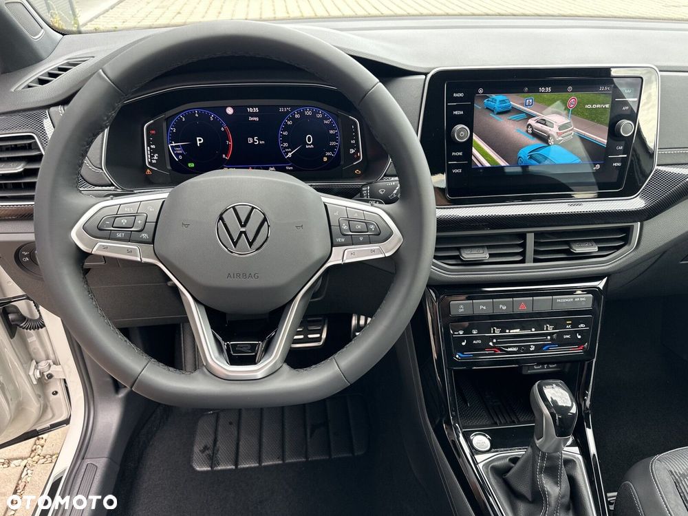 Volkswagen T-Cross - 14