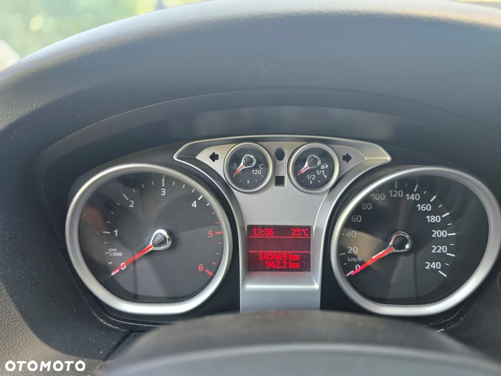 Ford Focus 1.6 TDCi Ambiente - 12