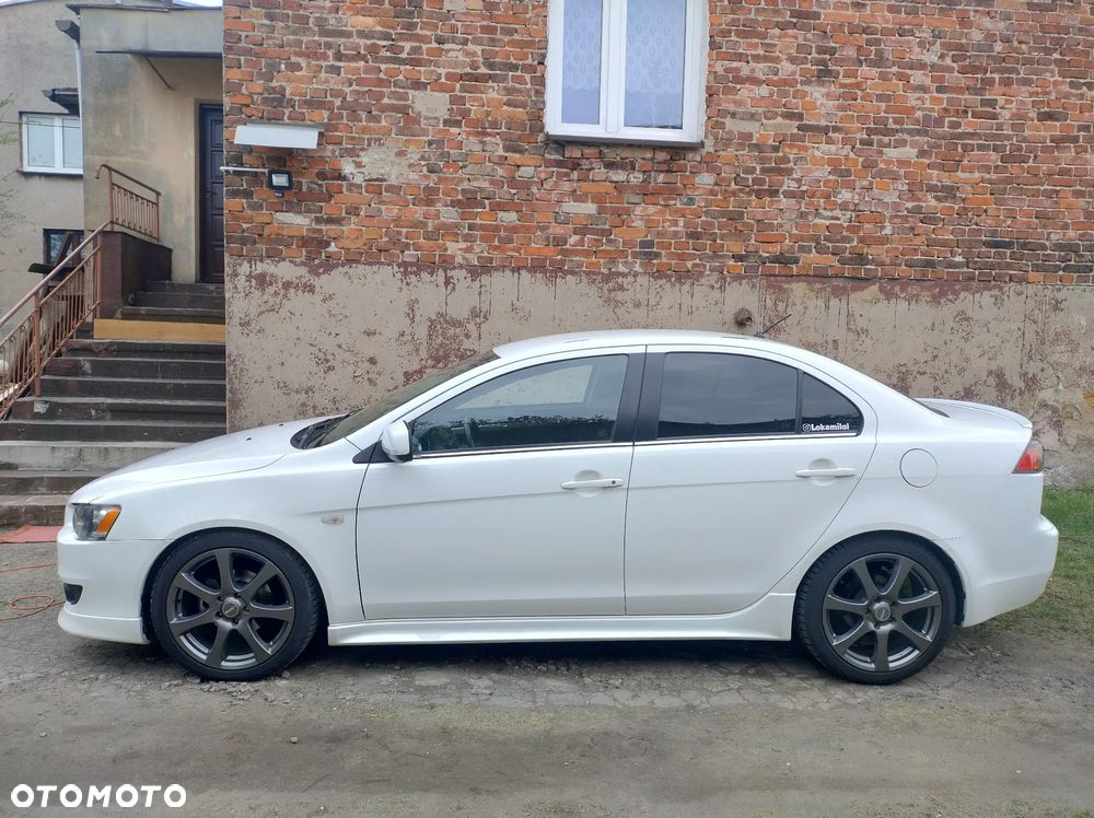 Mitsubishi Lancer 1.6 ClearTec Inform - 3