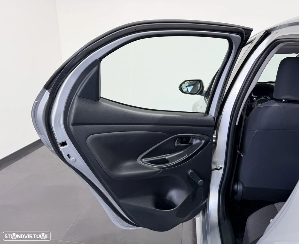 Toyota Yaris 1.0 VVT-i Comfort - 40