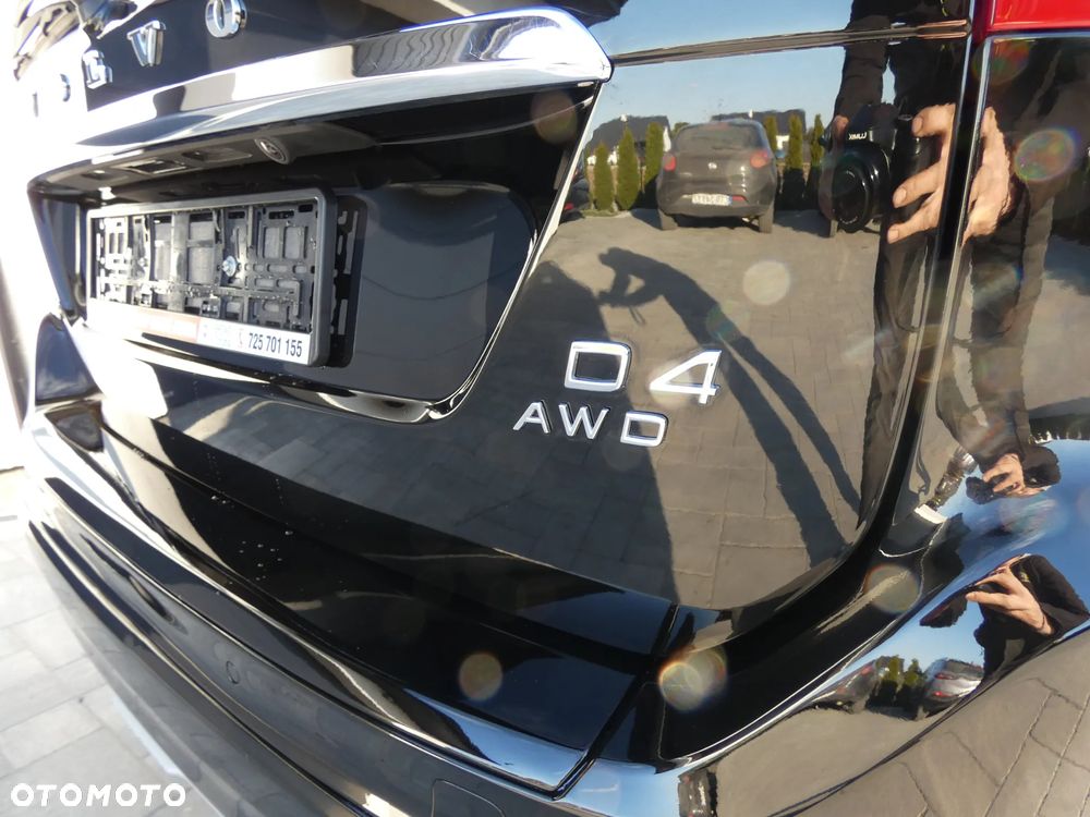 Volvo XC 60 D5 AWD Geartronic Summum - 18