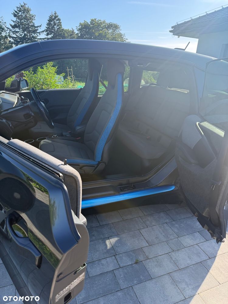 BMW i3 - 8